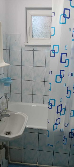 Închiriez apartament 2 camere Aleea Armatei Deva