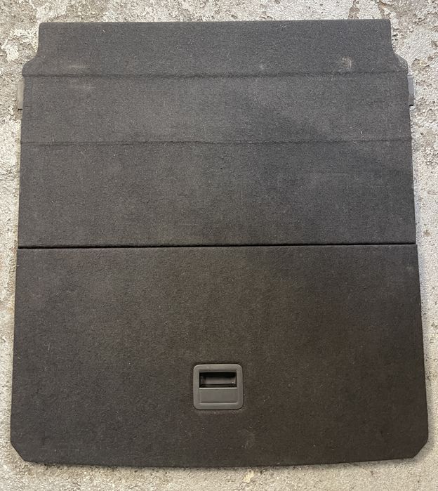 Polita portbagaj passat b8 Golf 7