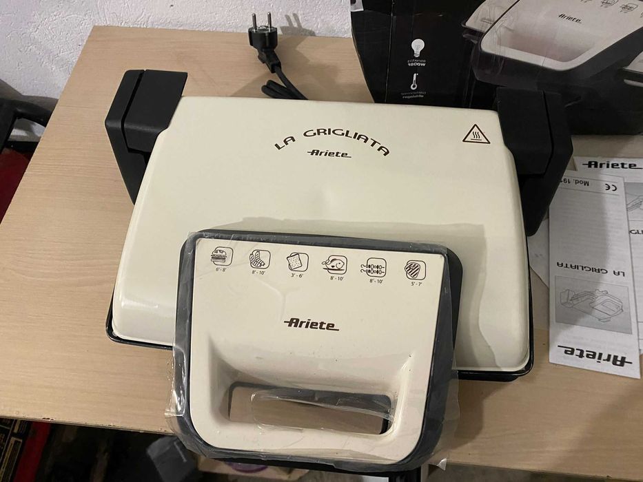 Grătar electric ARIETE