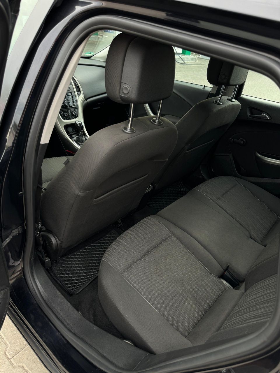 Opel Astra J / 2011 / Euro 5 / Proprietar / Istoric Real