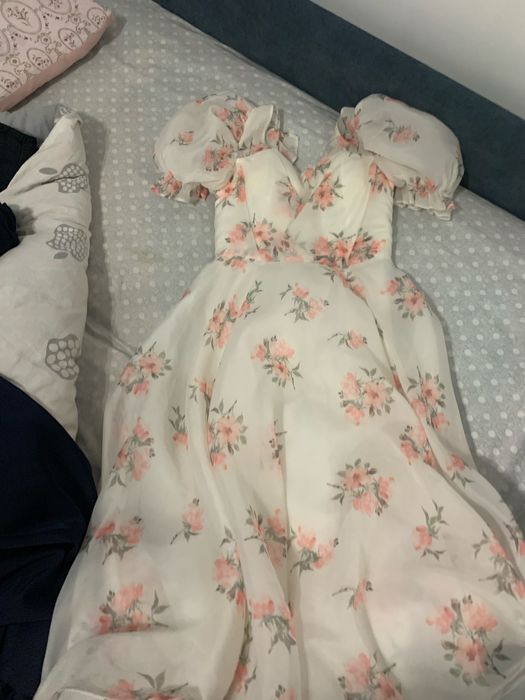 платье вечерное,пышная