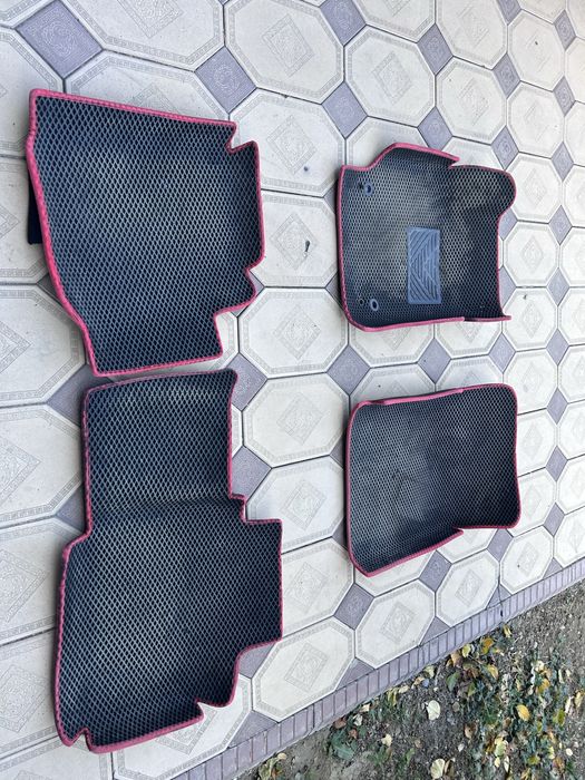 Ева полики от таета камри 40