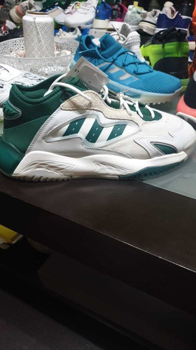 Vand adidasi originali ,Nike,Adidas,Puma,Fila,