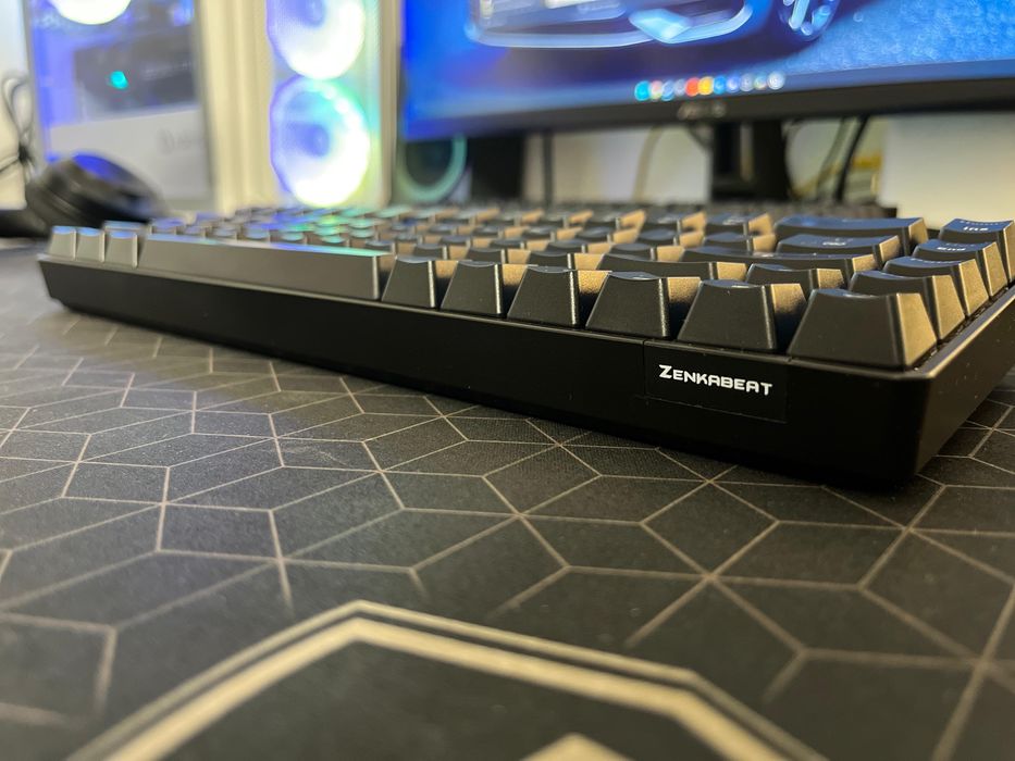 Vand tastatura mecanica Zenkabeat
