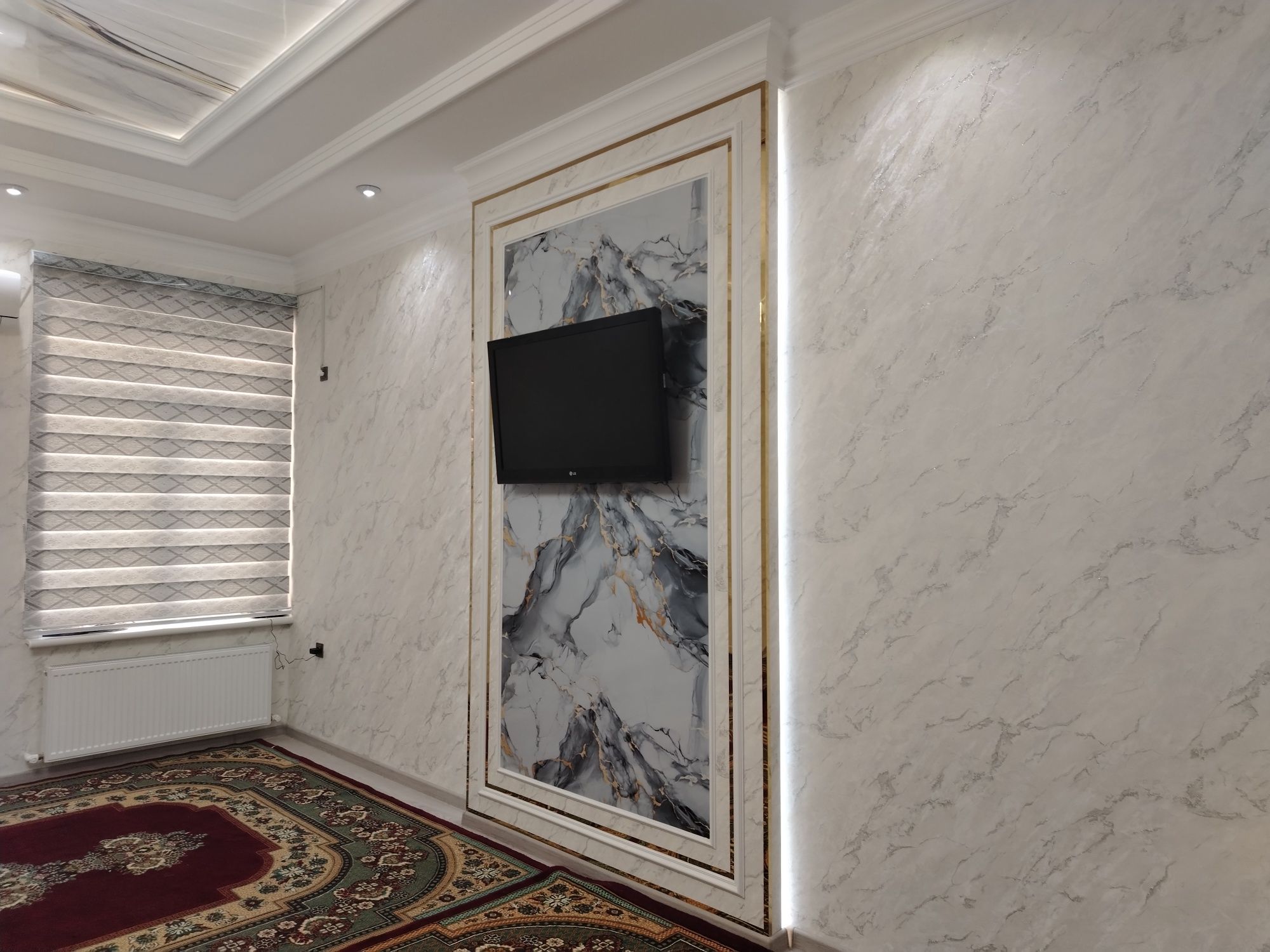 Сдаётся в аренду 2-х комнатная (For rent 2-room apartment)