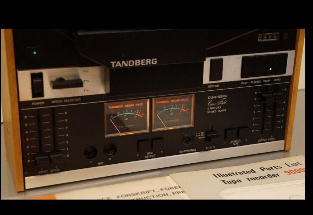 Vând Magnetofon Tandberg 9000X