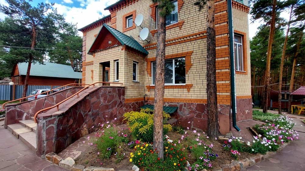 Отель AziA курорт Боровое