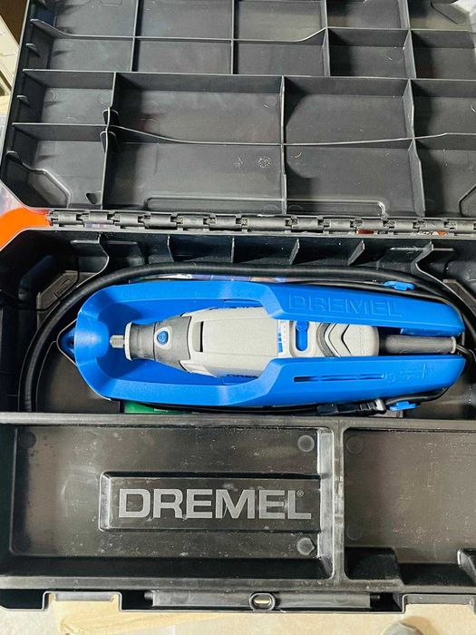 Unealtă multifuncțională Dremel 3000 130 W - pentru reparare/piese