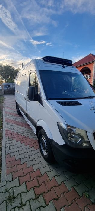 Vând Mercedes sprinter frigo