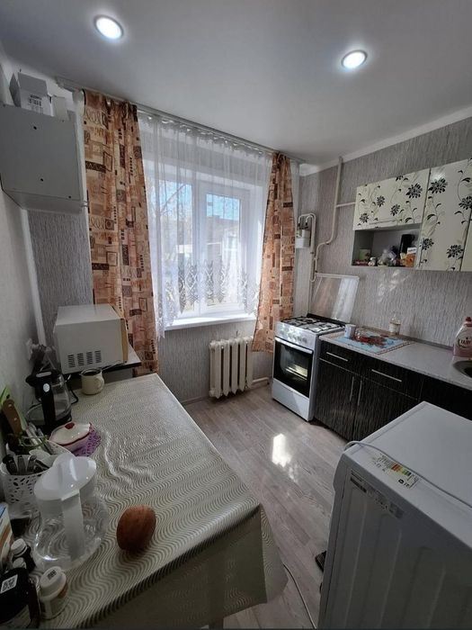 Продам 1 комн квартиру на Караване