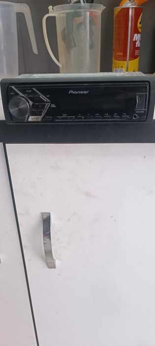 Pioneer MVH-S100UB