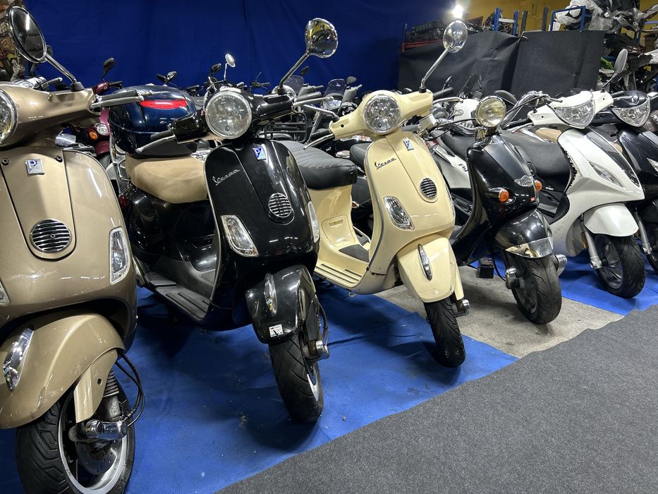 Black friday Scutere fara permis 50cc limitat la 25km/h