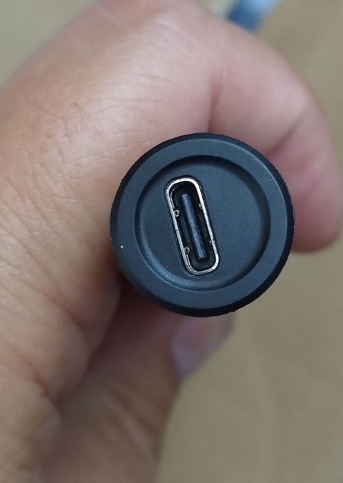 Șurubelniță electrică cu afișaj