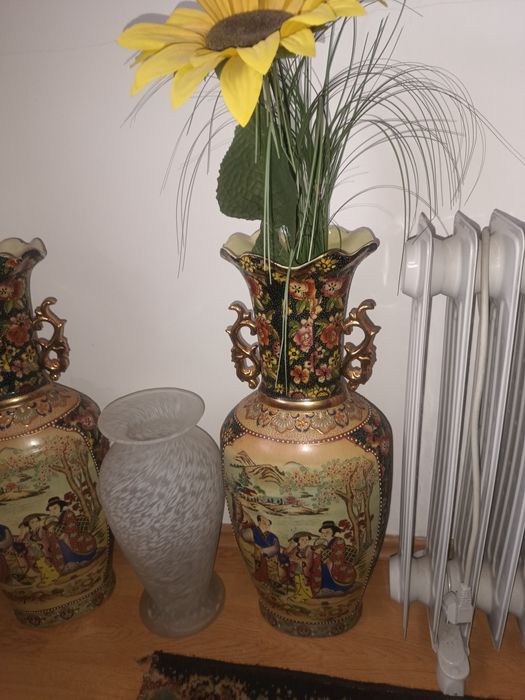 Set vaze ceramice vopsite manual vechi