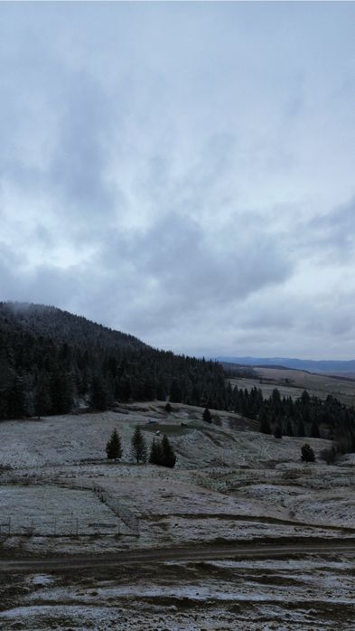 Teren intravilan de vanzare !!!