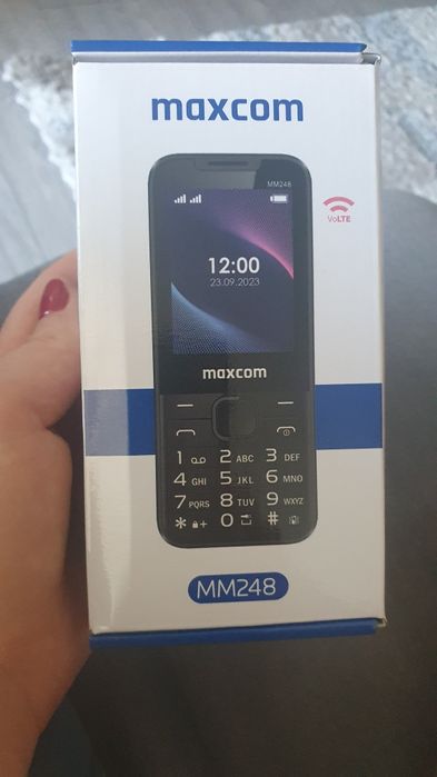 Vând telefon MAXCOM MM248 NOU, SIGILAT