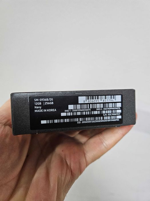 Samsung Galaxy S25 plus, 256Gb, sigilat la cutie, Garantie.