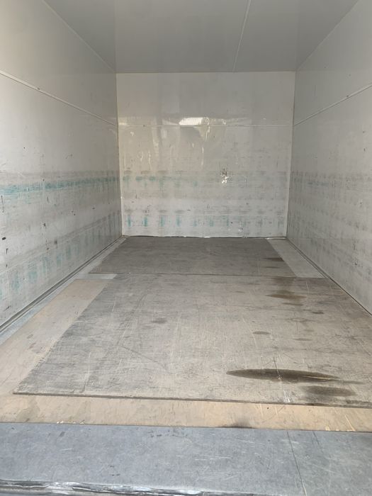 Bort sotiladi izotermi furugon  1.85*1.75 uzul 3.40