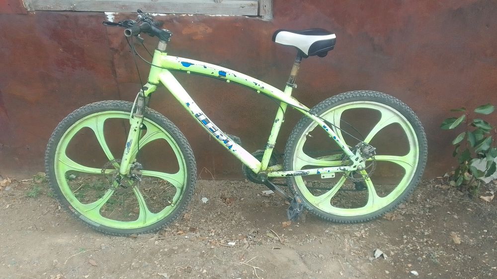 Телефон на гарантия