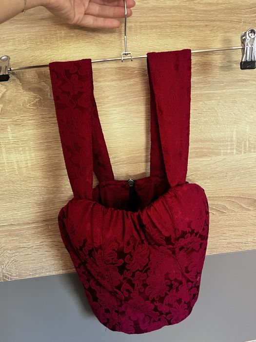 Дамска пола с бюстие