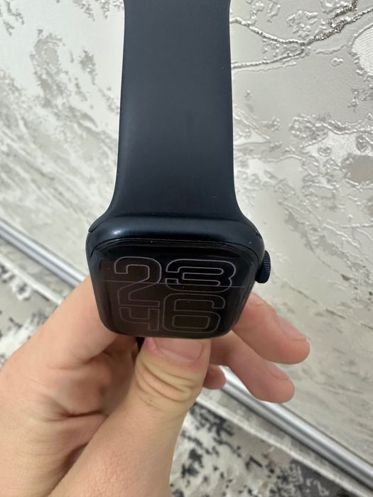 Apple Watch Series 8