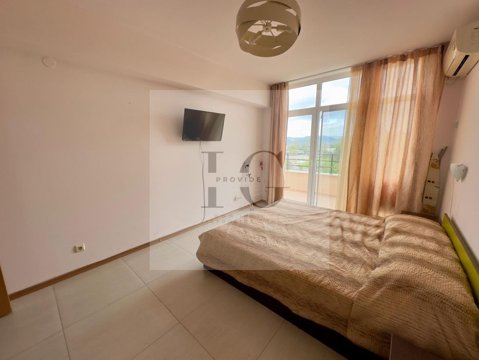 Продава се Двустаен апартамент в к.к. Слънчев бряг - 66 кв.м за 985 €/кв.м - Снимка #2