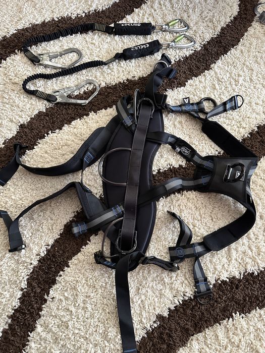 Harnes , ham alpinism nou nout