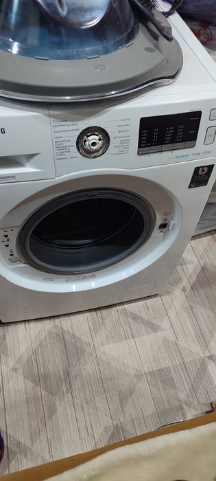 Стиральная машинка с сушкой