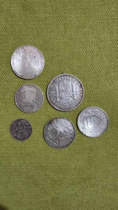 Продавам лот сребърни монети