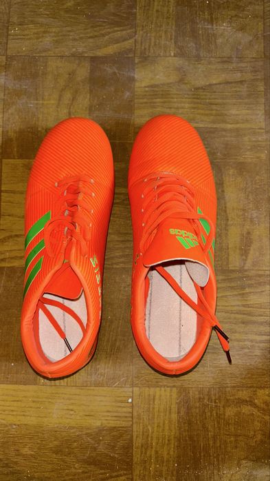 Новые оригинальные бутсы