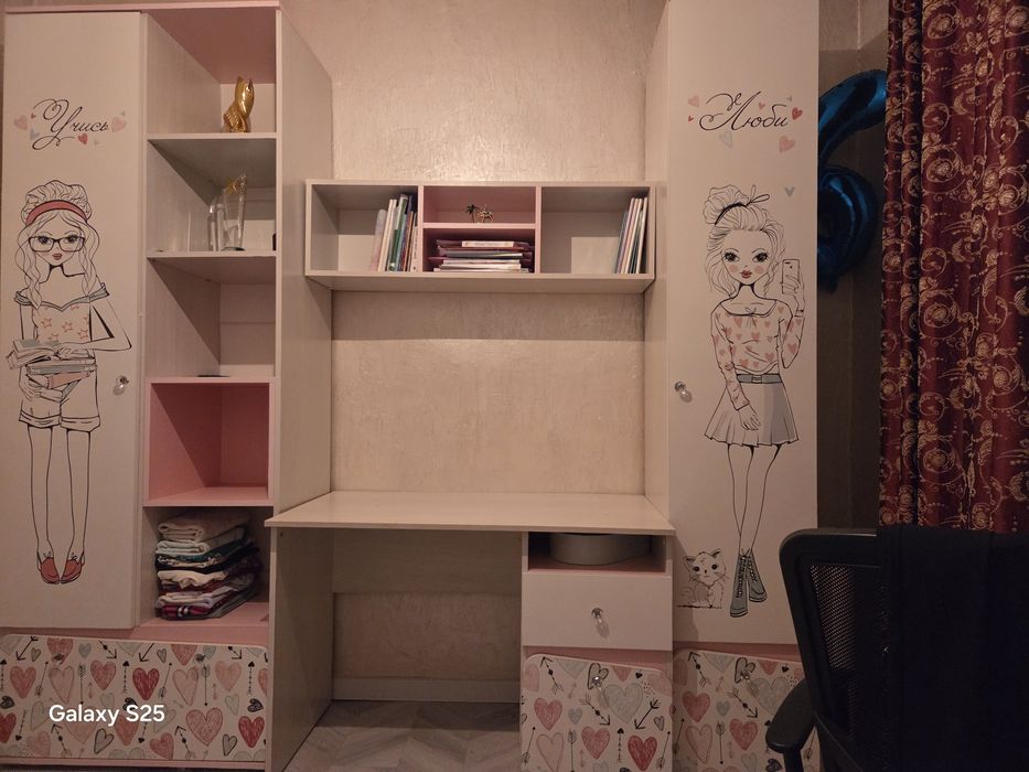 Детский комод, парта детский гарнитур