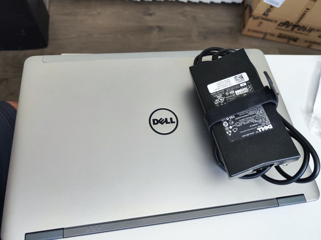 DeLL Latitude E6540 Intel i5 8Gb RAM SSD 128GB