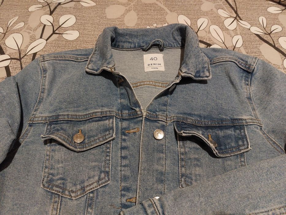 Дънково яке DENIM на Sinsay