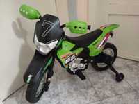 Електрически детски зелен кросов мотор с помощни колела, звуци, песни