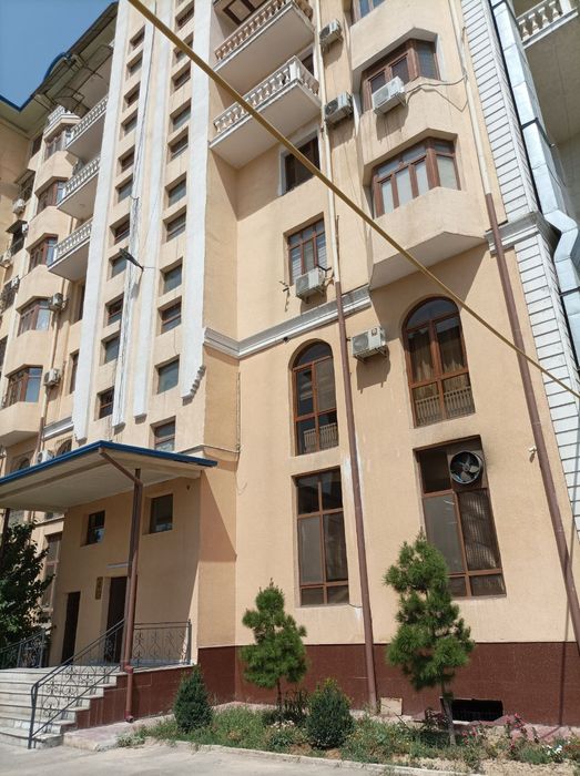 Посуточно 2-комн всеми удобствами в центре-яккасарайский район Глинка