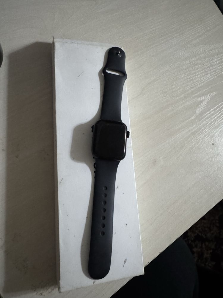 iwatch se2 40 mm sastayaniyasi ideall