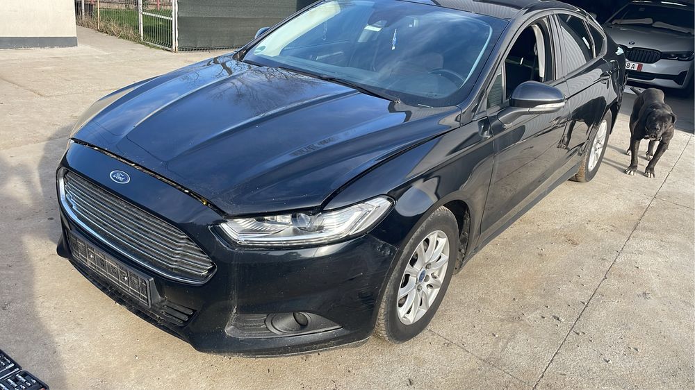 Aripa dreapta fata Ford Mondeo Mk5 negru