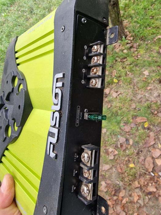 Subwoofer cu stație și cablaje Passat cc b6 b7 golf etc