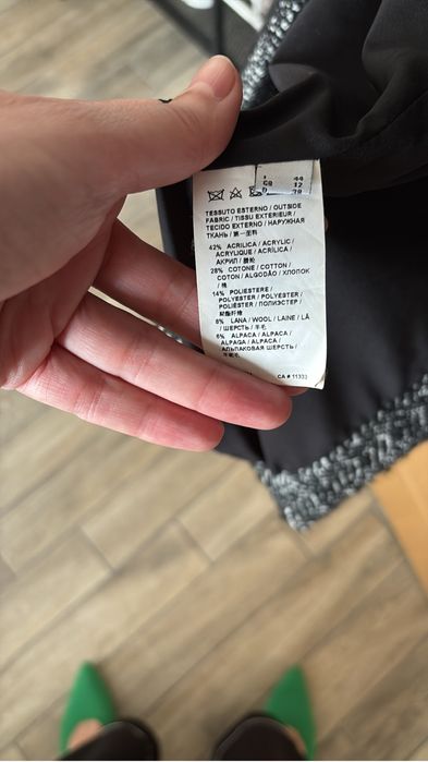 Pardesiu PINKO fabricat in Italia, cu lana si alpaca