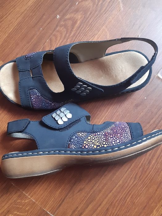 Sandalute piele naturala