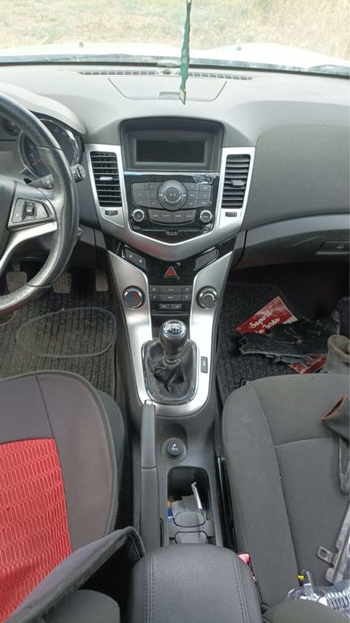 chevrolet cruze на части