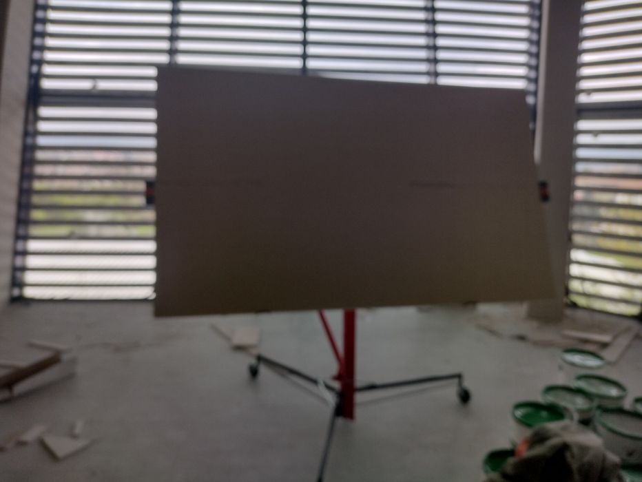 Подемник за гипсокартон и плоскости