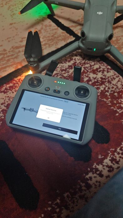 Dji Fly 3S,more Combo, RC2 nu se conectează