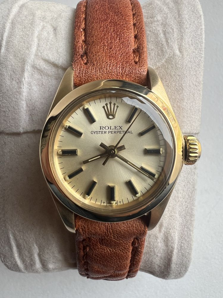 Rolex Oyster Perpetual Automatic 18 k aur,ref.6718 cal.2030