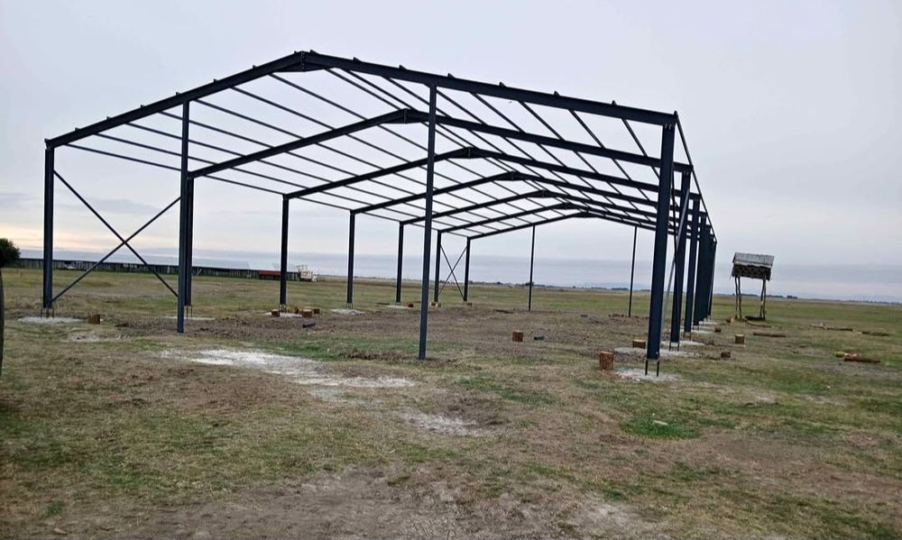 Confectionam structuri de hale metalice !
La cerere sau după proiect f