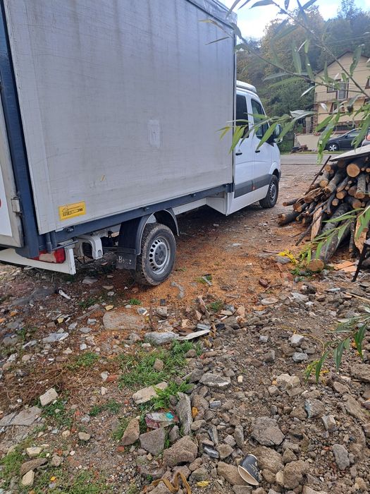 Vand mercedes sprinter  doka 7 locuri din 2011 euro5