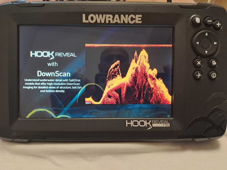 Sonar Lowrance Hook Reveal 7 Cu Traductor 83/200 Hdi
