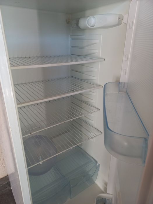 Холодильник Холодильник