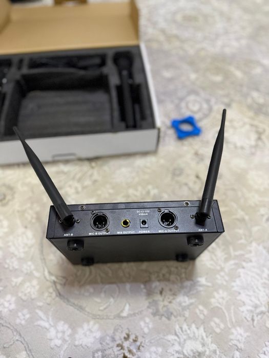 Микрофон Takstar TS-3310 черный