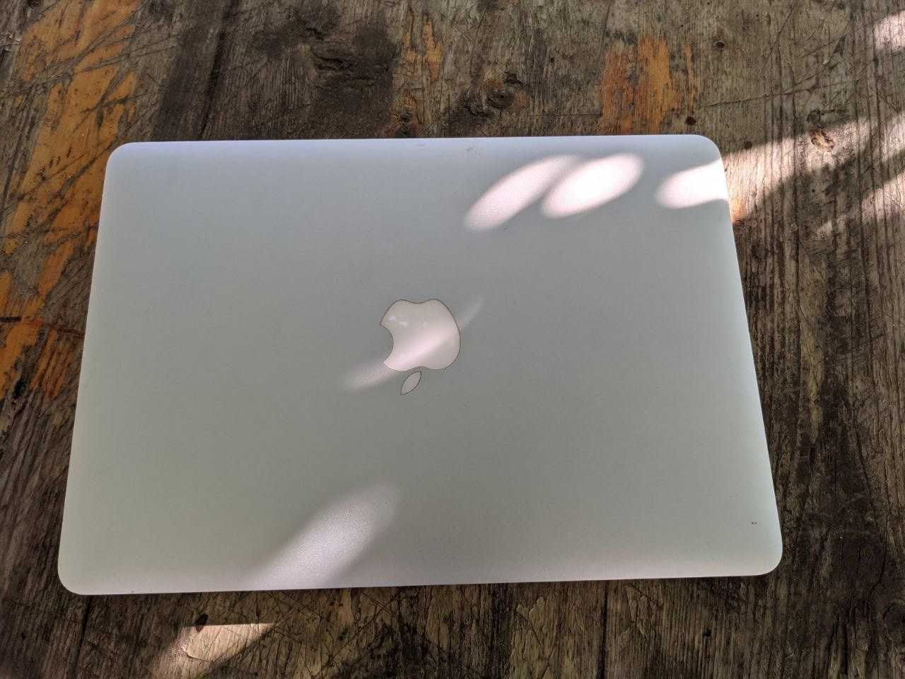 MacBook Pro 13" Retina 2014 8GB RAM / 128GB SSD